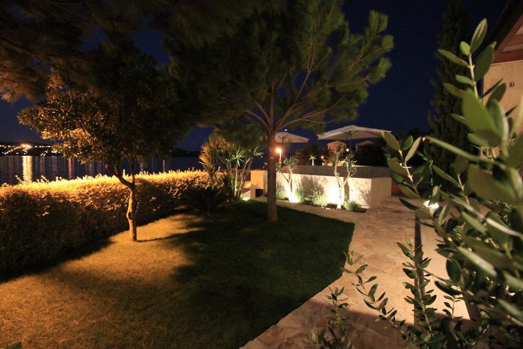 Apartments Marer Trogir Exterior foto